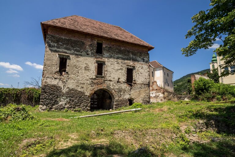 Șimleu Silvaniei: Cetatea Báthory și Măgura Șimleului, fotografia 2