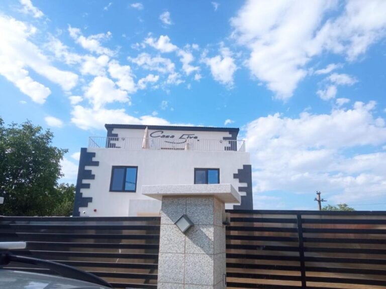 Casa 5ive - pensiune în Tășnad