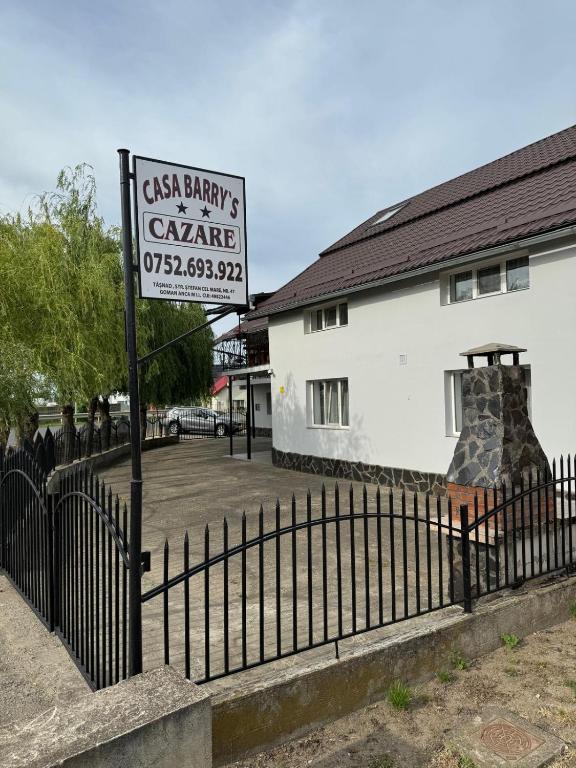 Casa Barry's - pensiune în Tășnad