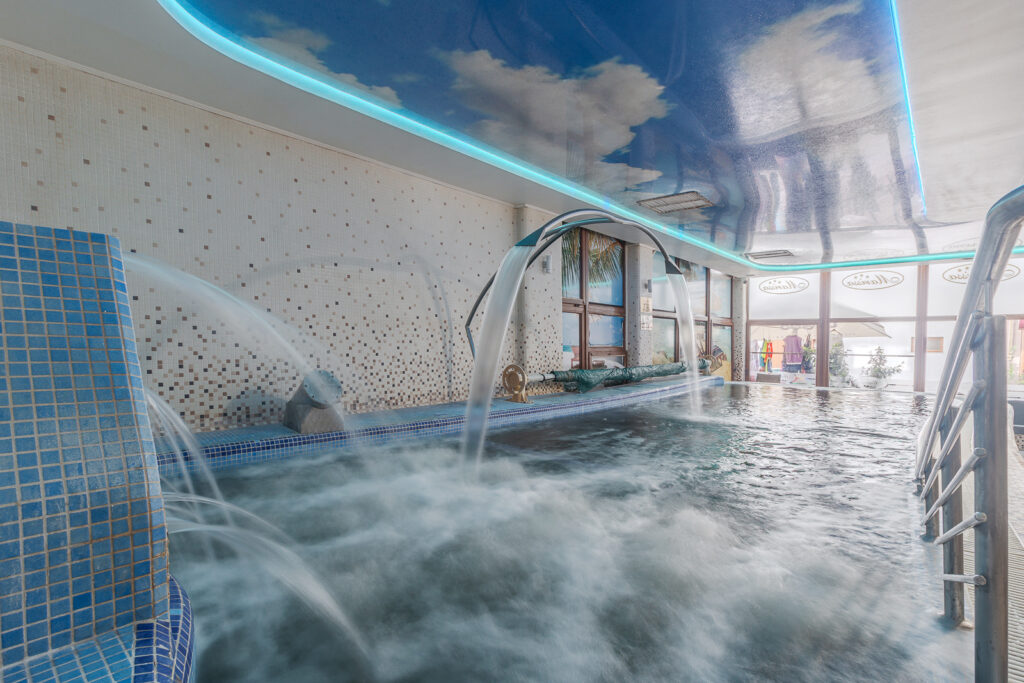 Hotel Marissa - hotel în Tășnad