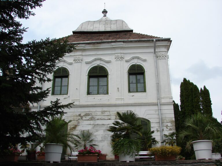 Jibou: Grădina Botanică „Vasile Fati”